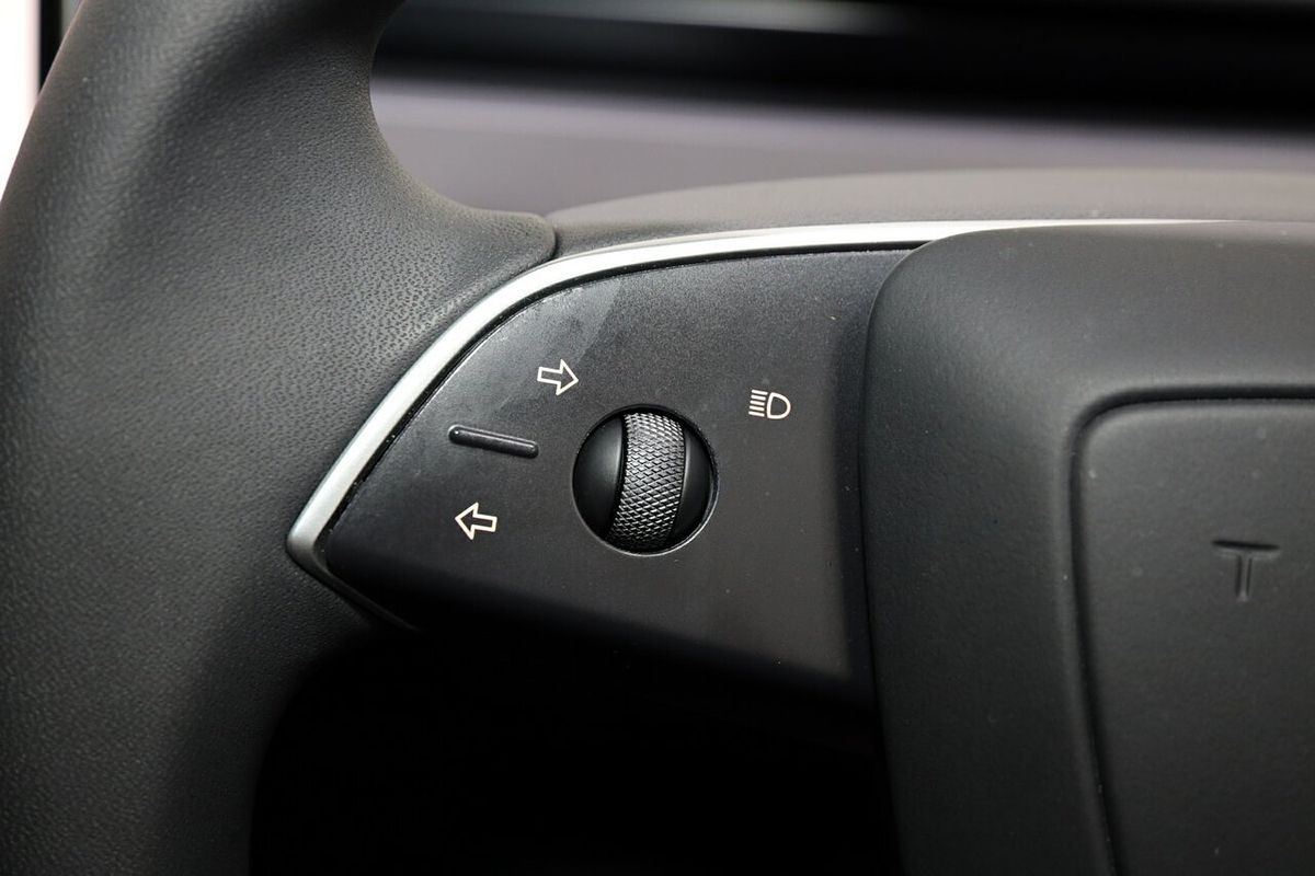 2024 Tesla Model 3 Rear-Wheel Drive