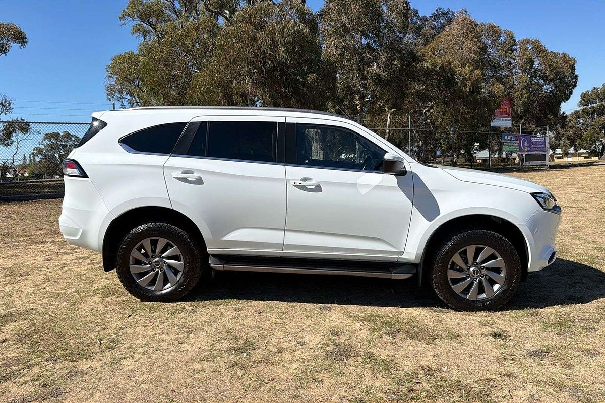 2022 Isuzu MU-X LS-U