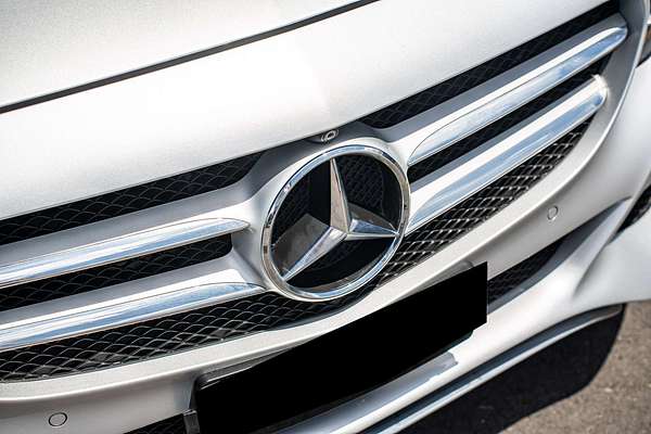 2016 Mercedes-Benz C-Class C200 W205