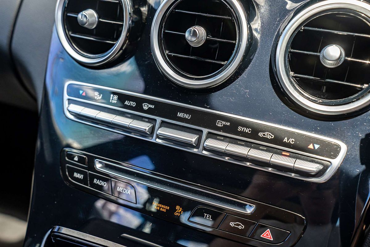 2016 Mercedes-Benz C-Class C200 W205