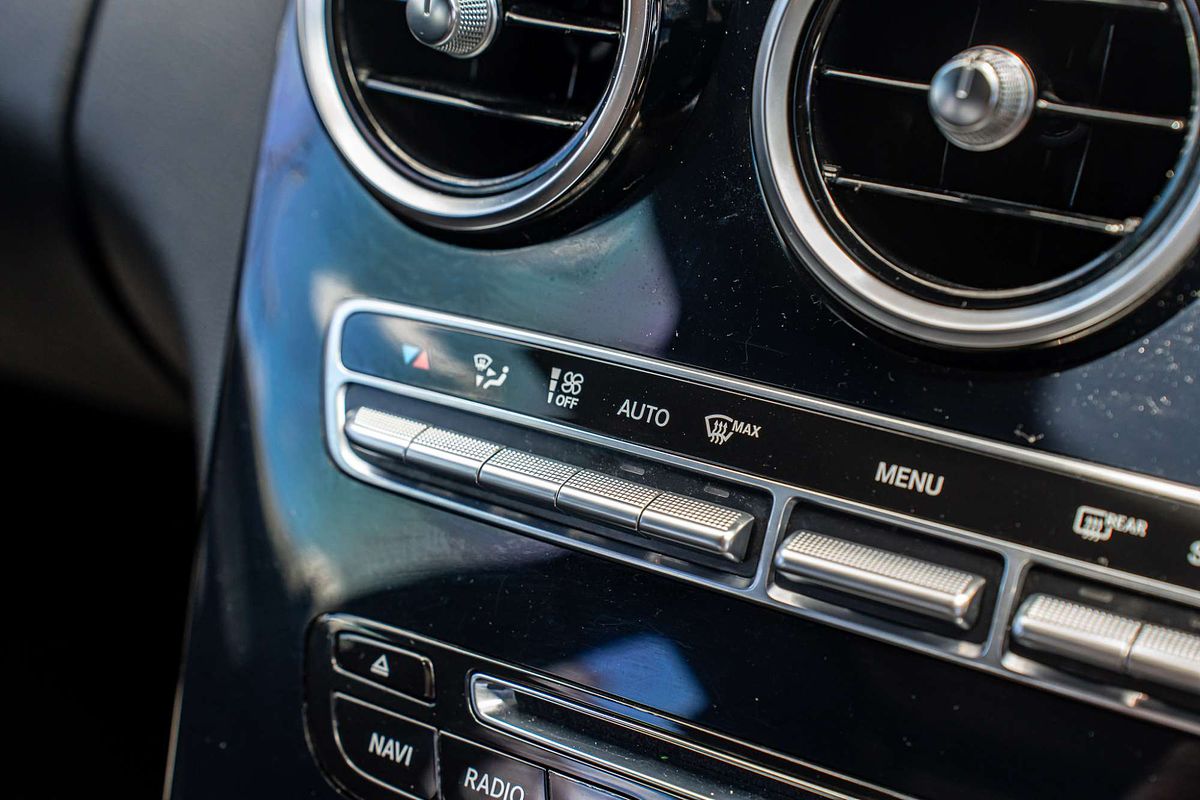 2016 Mercedes-Benz C-Class C200 W205