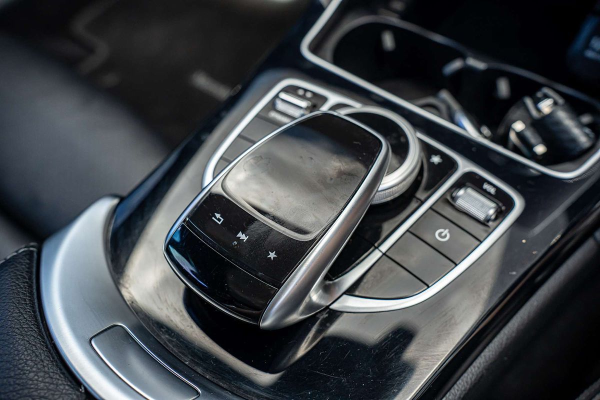 2016 Mercedes-Benz C-Class C200 W205