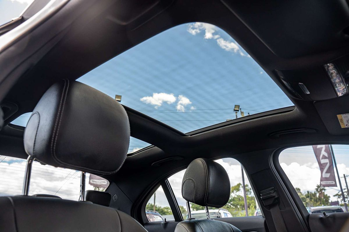 2016 Mercedes-Benz C-Class C200 W205