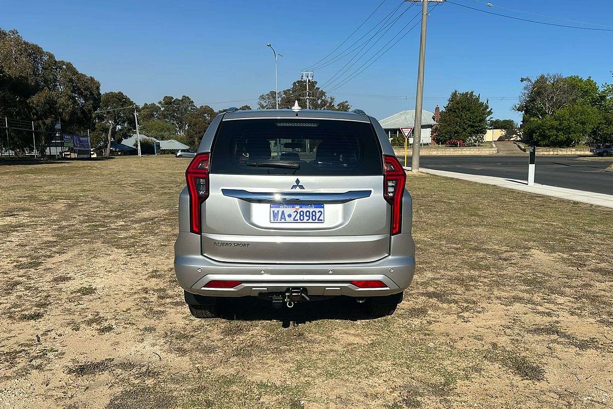 2023 Mitsubishi Pajero Sport GLX QF