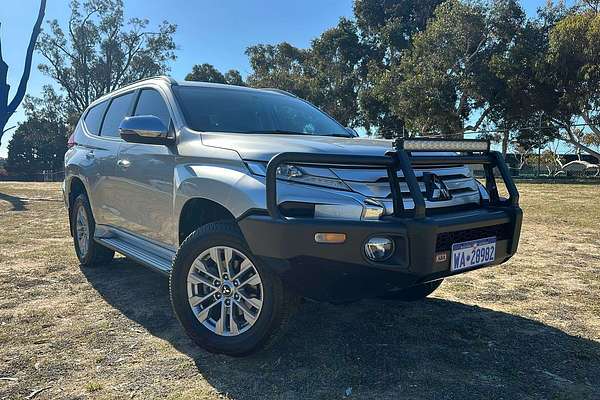 2023 Mitsubishi Pajero Sport GLX QF