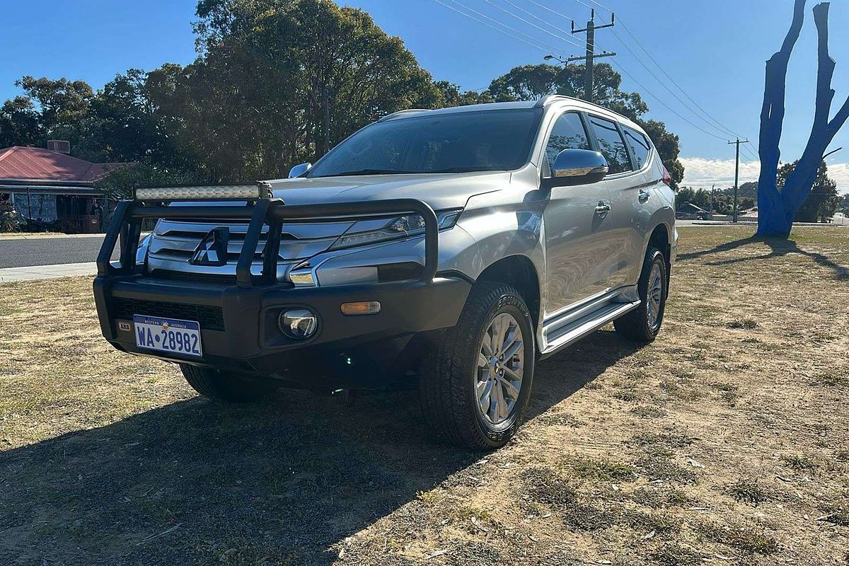 2023 Mitsubishi Pajero Sport GLX QF