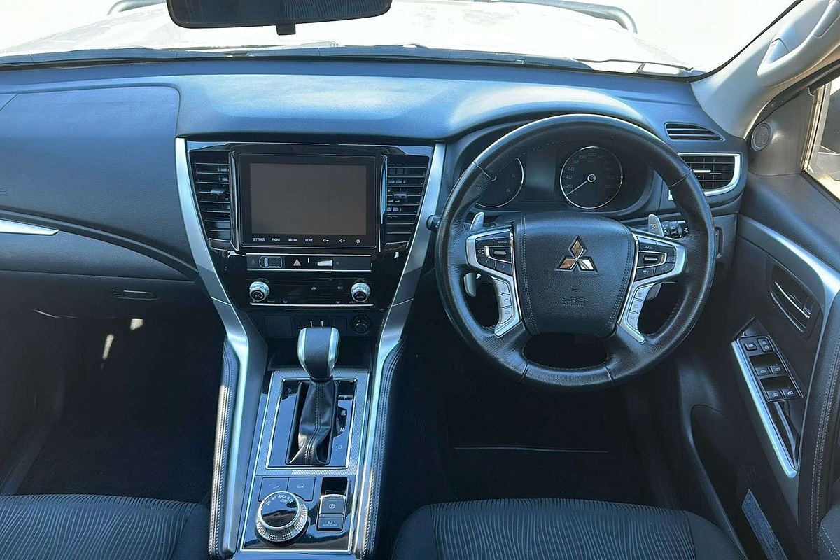 2023 Mitsubishi Pajero Sport GLX QF