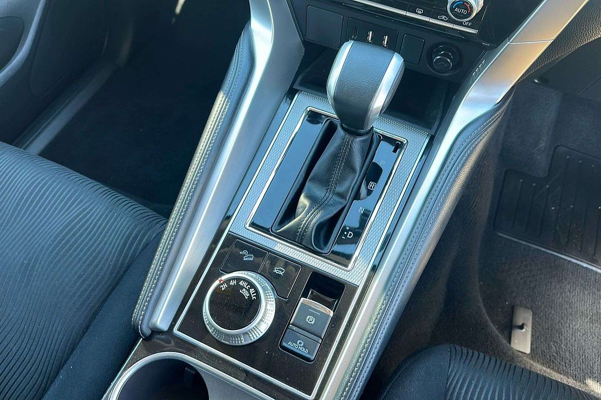 2023 Mitsubishi Pajero Sport GLX QF