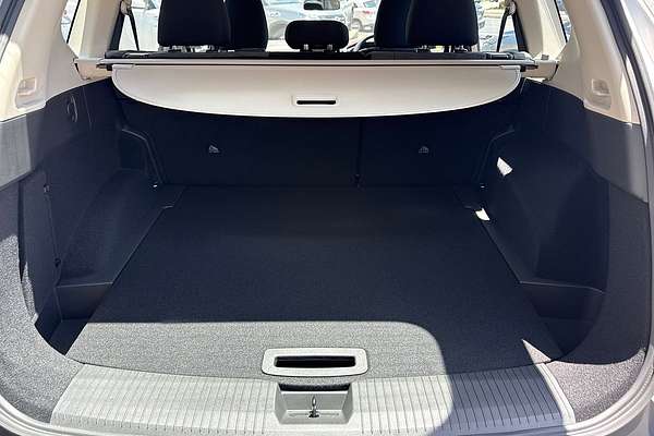 2025 Nissan X-TRAIL ST T33