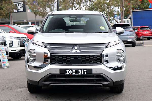 2025 Mitsubishi Outlander ES ZM
