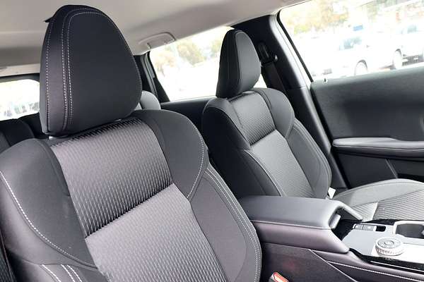 2025 Mitsubishi Outlander ES ZM