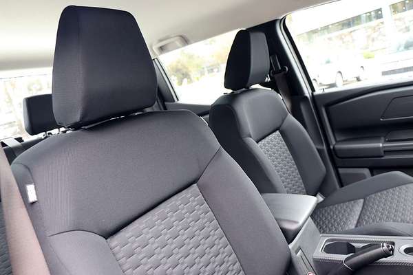 2025 Mitsubishi Triton GLX MV Rear Wheel Drive