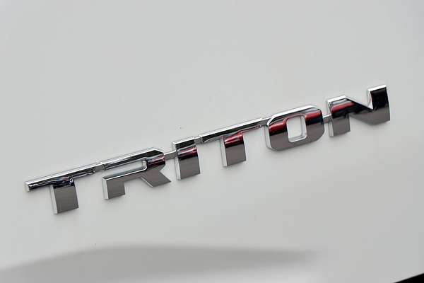 2025 Mitsubishi Triton GLX MV Rear Wheel Drive