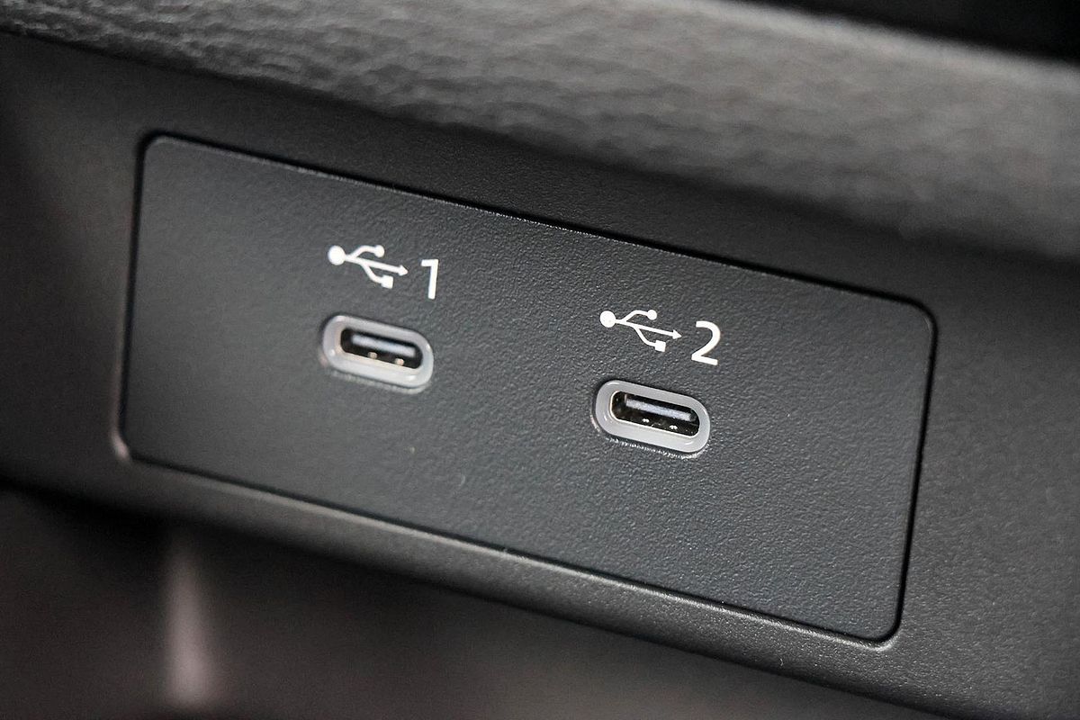 2025 Mitsubishi Outlander ES ZM