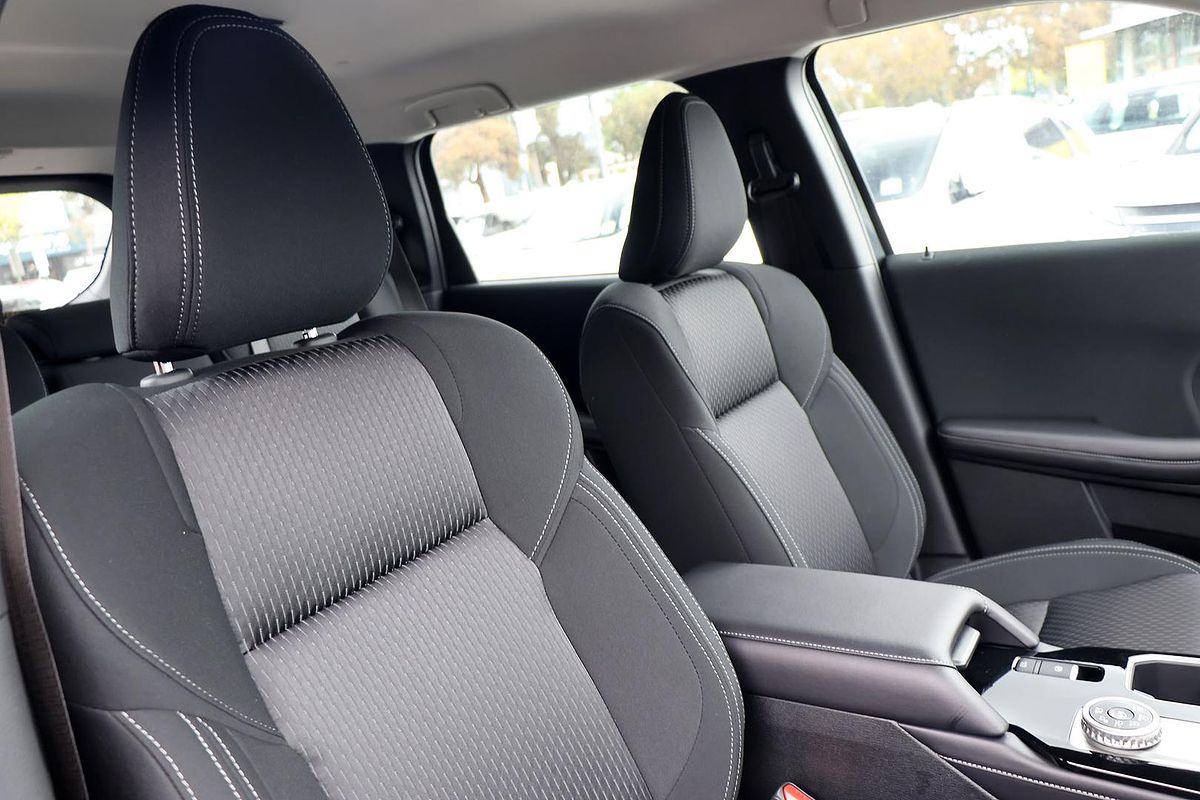 2025 Mitsubishi Outlander ES ZM