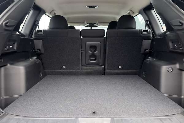 2025 Mitsubishi Outlander ES ZM