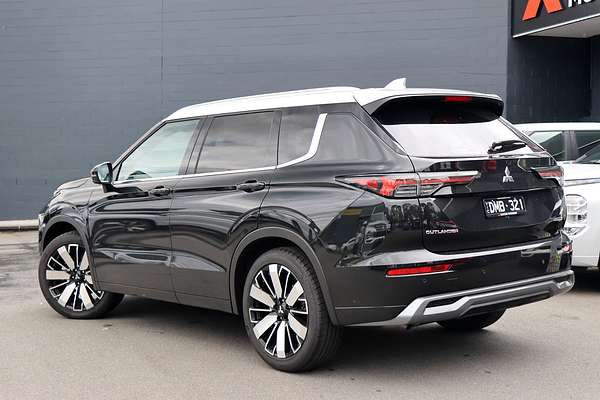 2025 Mitsubishi Outlander Exceed Tourer ZM