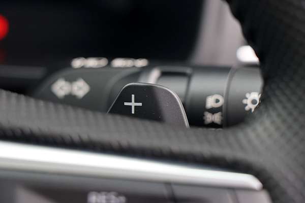 2025 Mitsubishi Outlander Exceed Tourer ZM