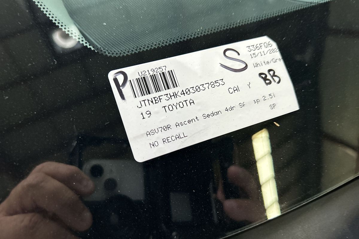 2019 Toyota Camry Ascent ASV70R