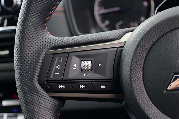 2025 Mitsubishi Triton GSR MV 4X4