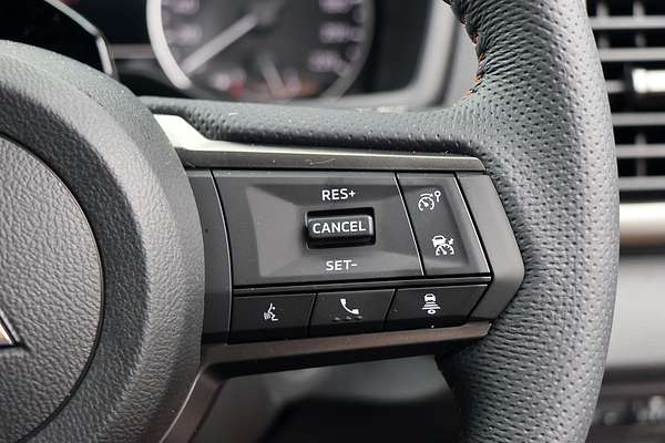 2025 Mitsubishi Triton GSR MV 4X4