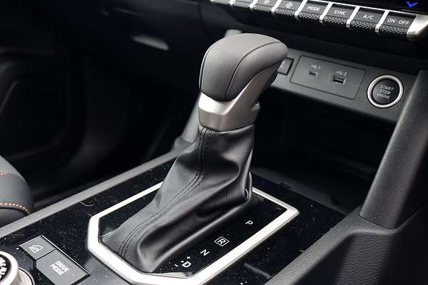 2025 Mitsubishi Triton GSR MV 4X4