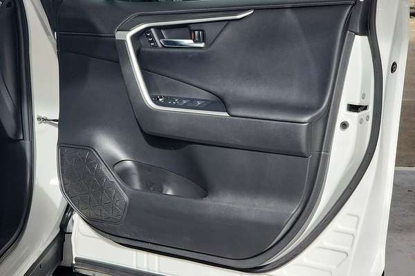 2020 Toyota RAV4 Cruiser AXAH54R