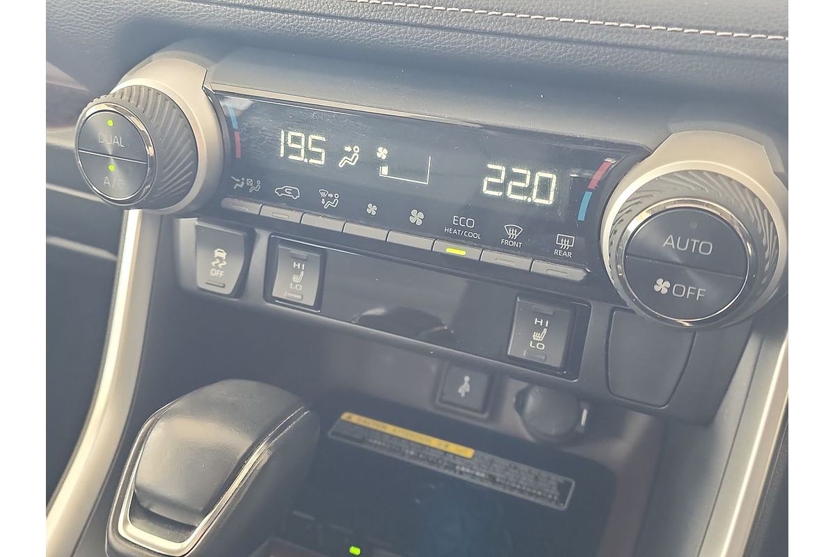 2020 Toyota RAV4 Cruiser AXAH54R