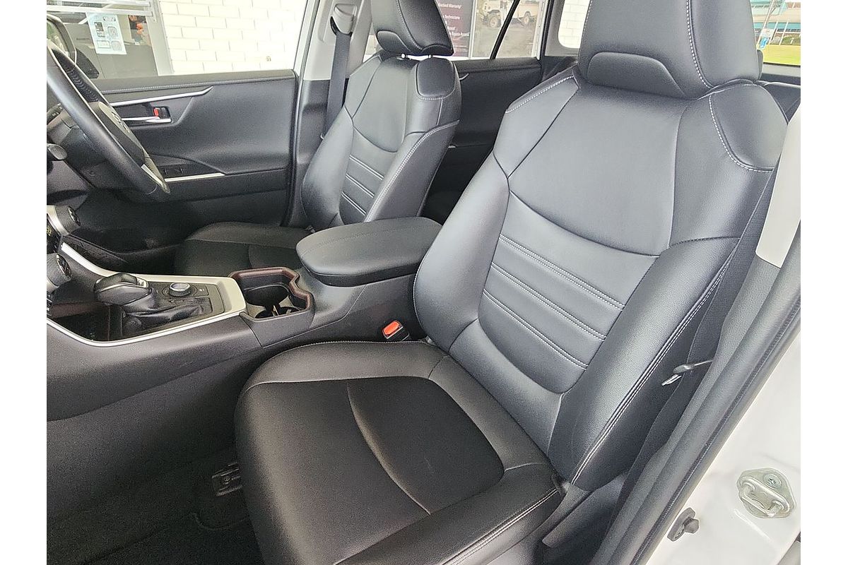 2020 Toyota RAV4 Cruiser AXAH54R