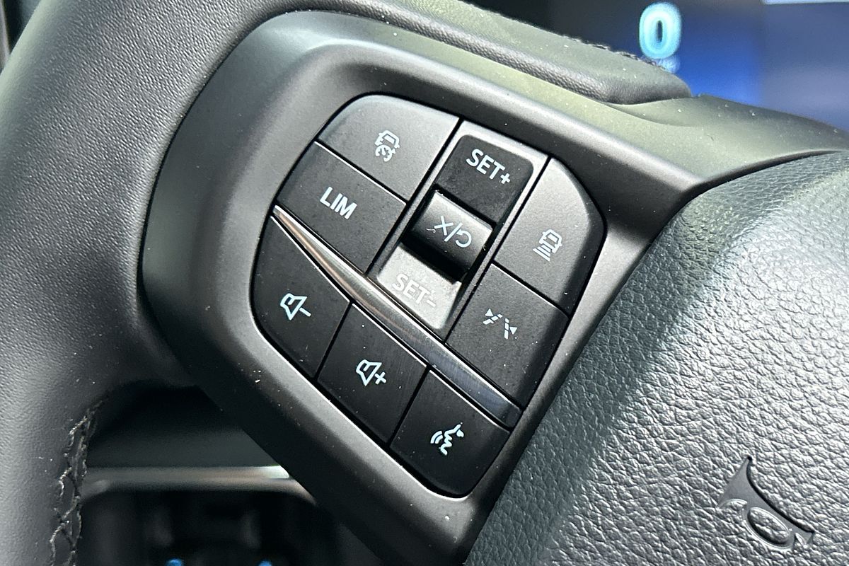 2025 Ford Everest Trend 2.0L