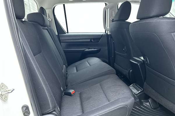 2021 Toyota Hilux SR GUN126R 4X4