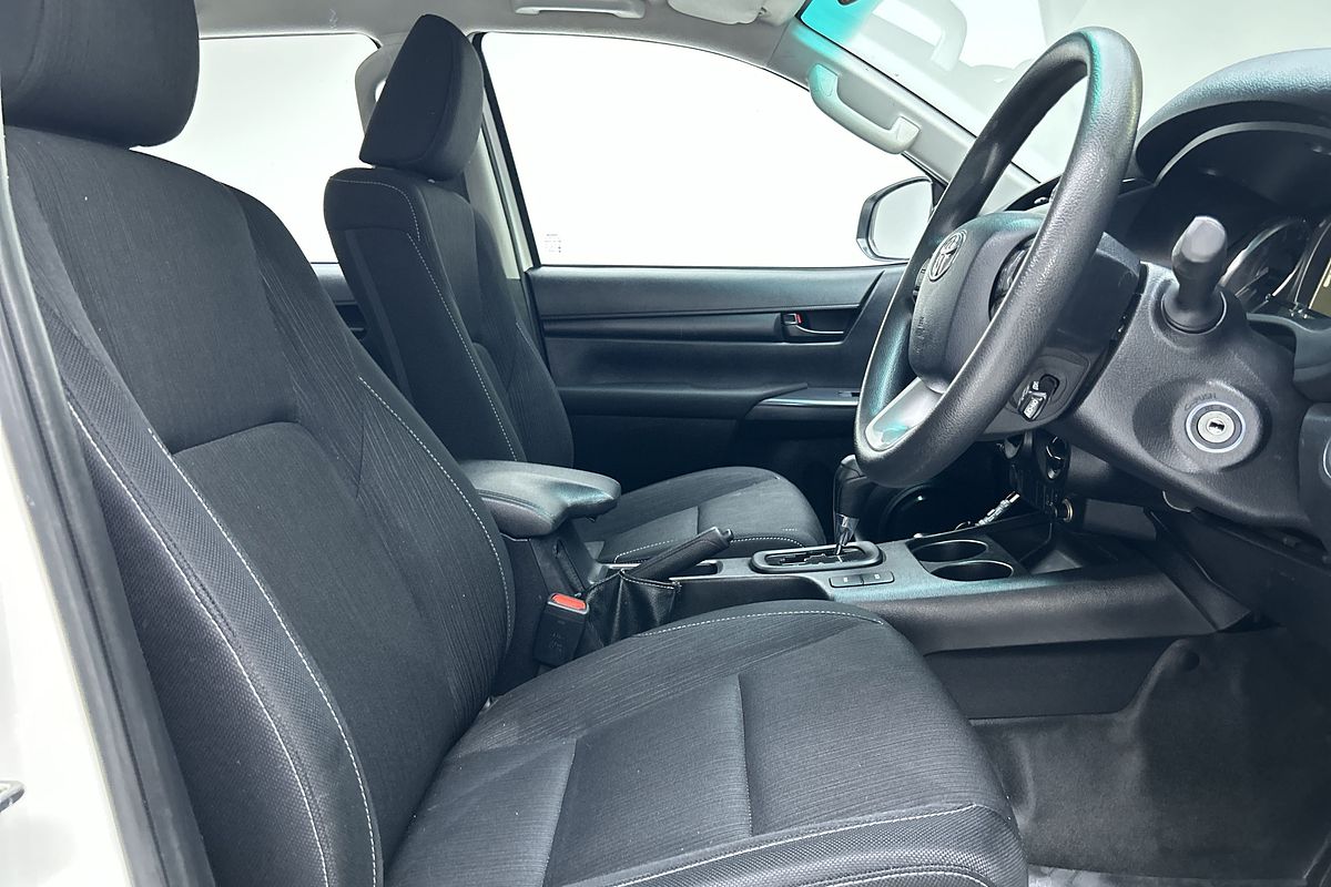 2021 Toyota Hilux SR GUN126R 4X4