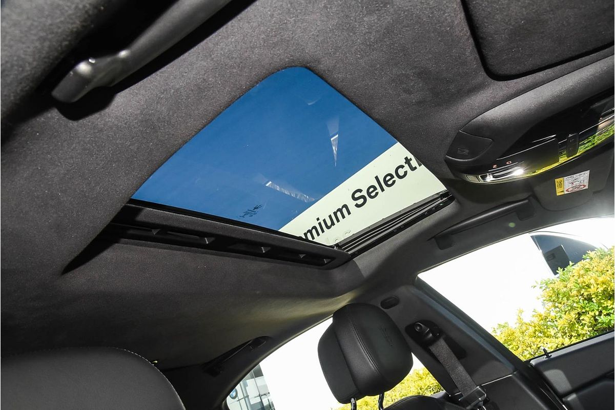 2018 Maserati Ghibli M157