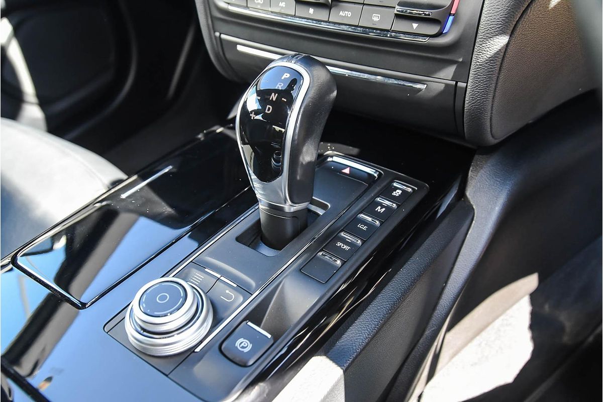 2018 Maserati Ghibli M157