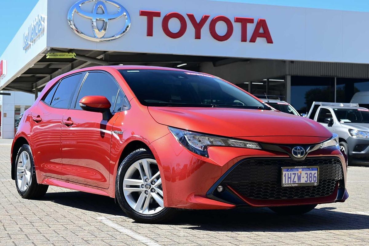 2019 Toyota Corolla SX Hybrid ZWE211R