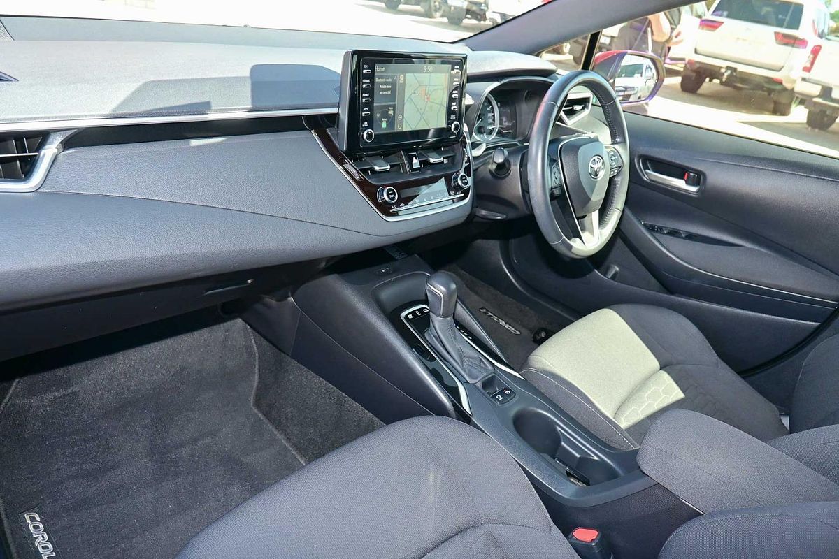 2019 Toyota Corolla SX Hybrid ZWE211R