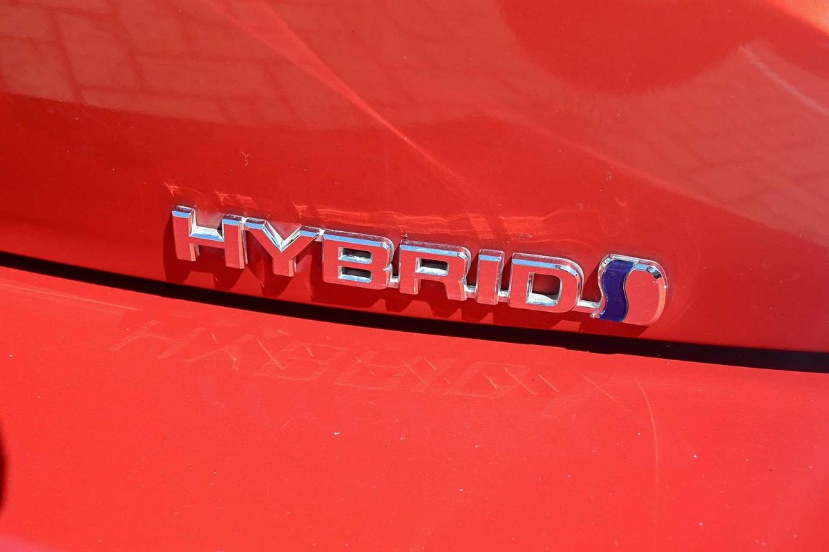 2019 Toyota Corolla SX Hybrid ZWE211R