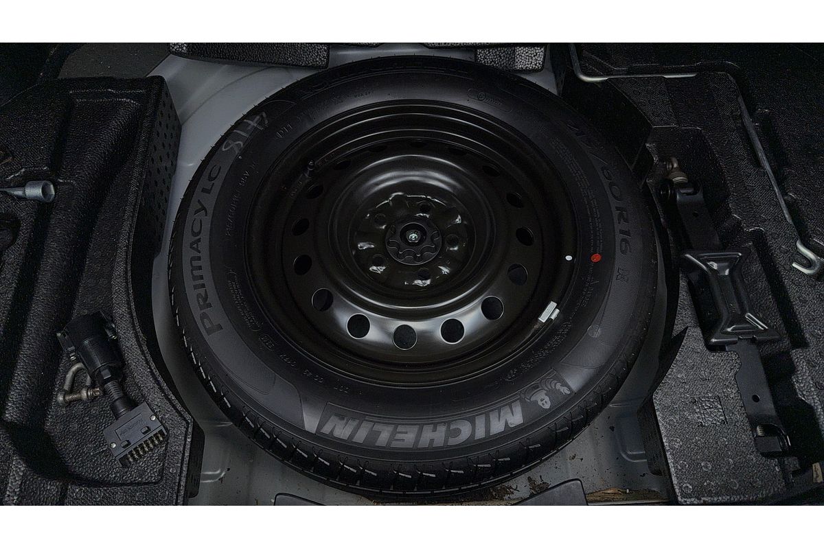 2017 Toyota Camry Altise ASV50R