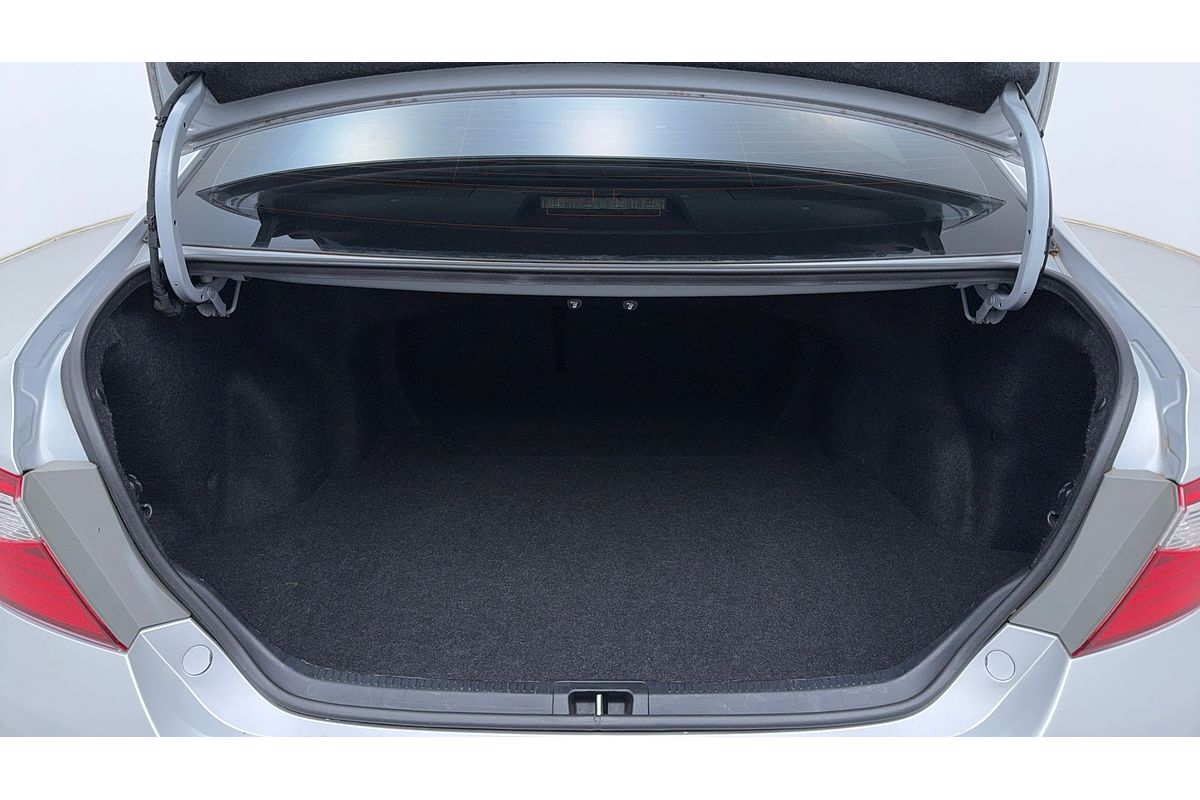 2017 Toyota Camry Altise ASV50R