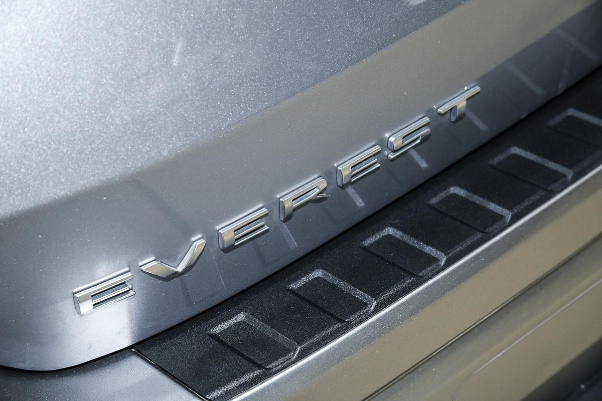 2024 Ford Everest Platinum  3.0L