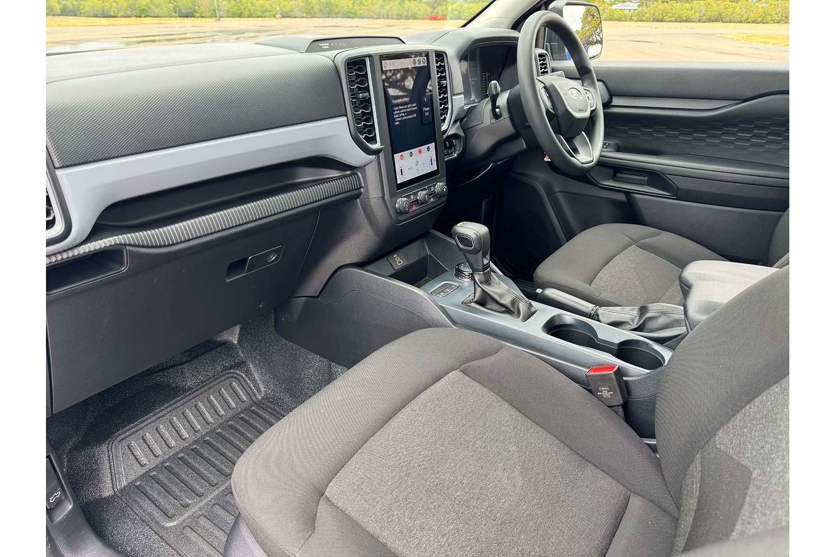 2024 Ford Ranger XL  4X4 2.0L