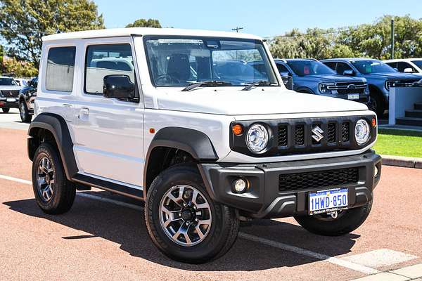 2023 Suzuki Jimny GLX GJ
