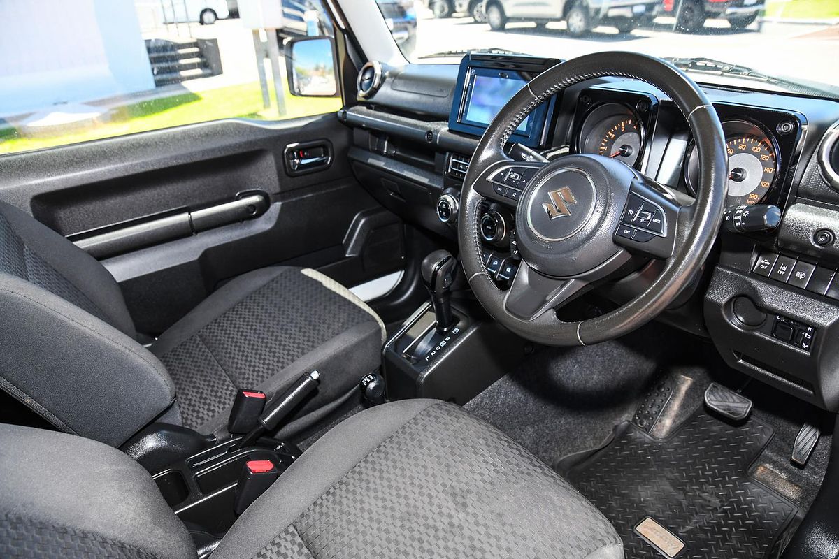 2023 Suzuki Jimny GLX GJ