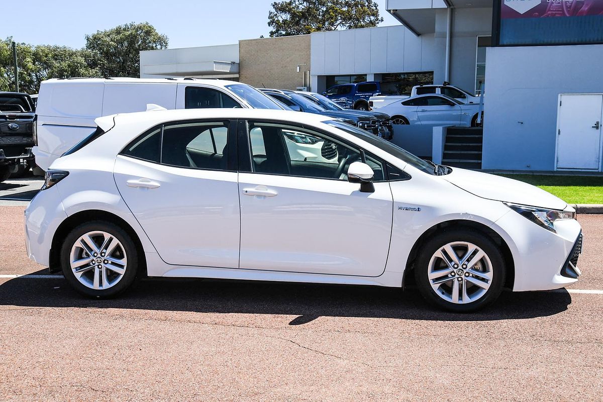 2022 Toyota Corolla Ascent Sport Hybrid ZWE211R