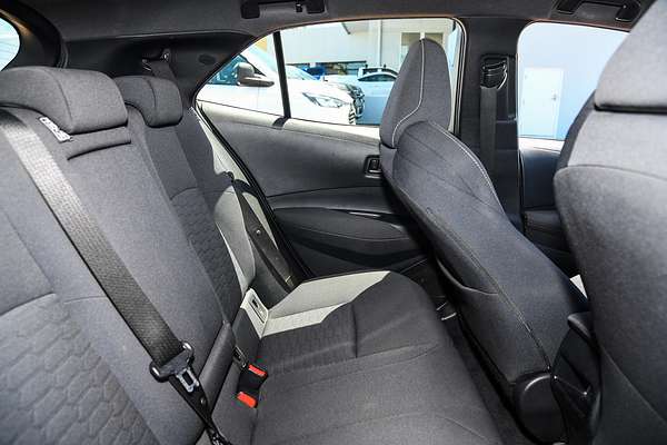 2022 Toyota Corolla Ascent Sport Hybrid ZWE211R