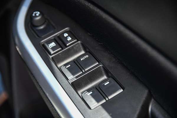 2017 Suzuki Vitara RT-S LY