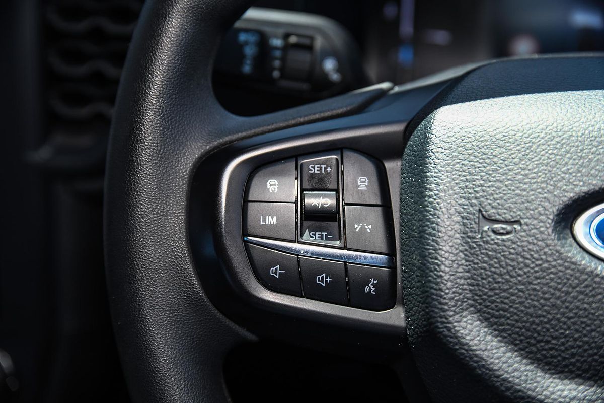 2025 Ford Ranger XLS 4X4 2.0L