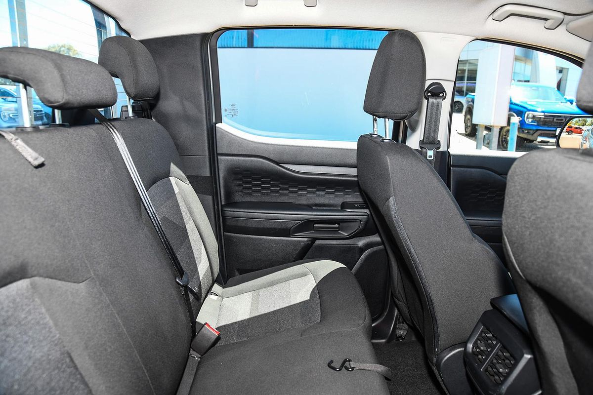 2025 Ford Ranger XLS 4X4 2.0L