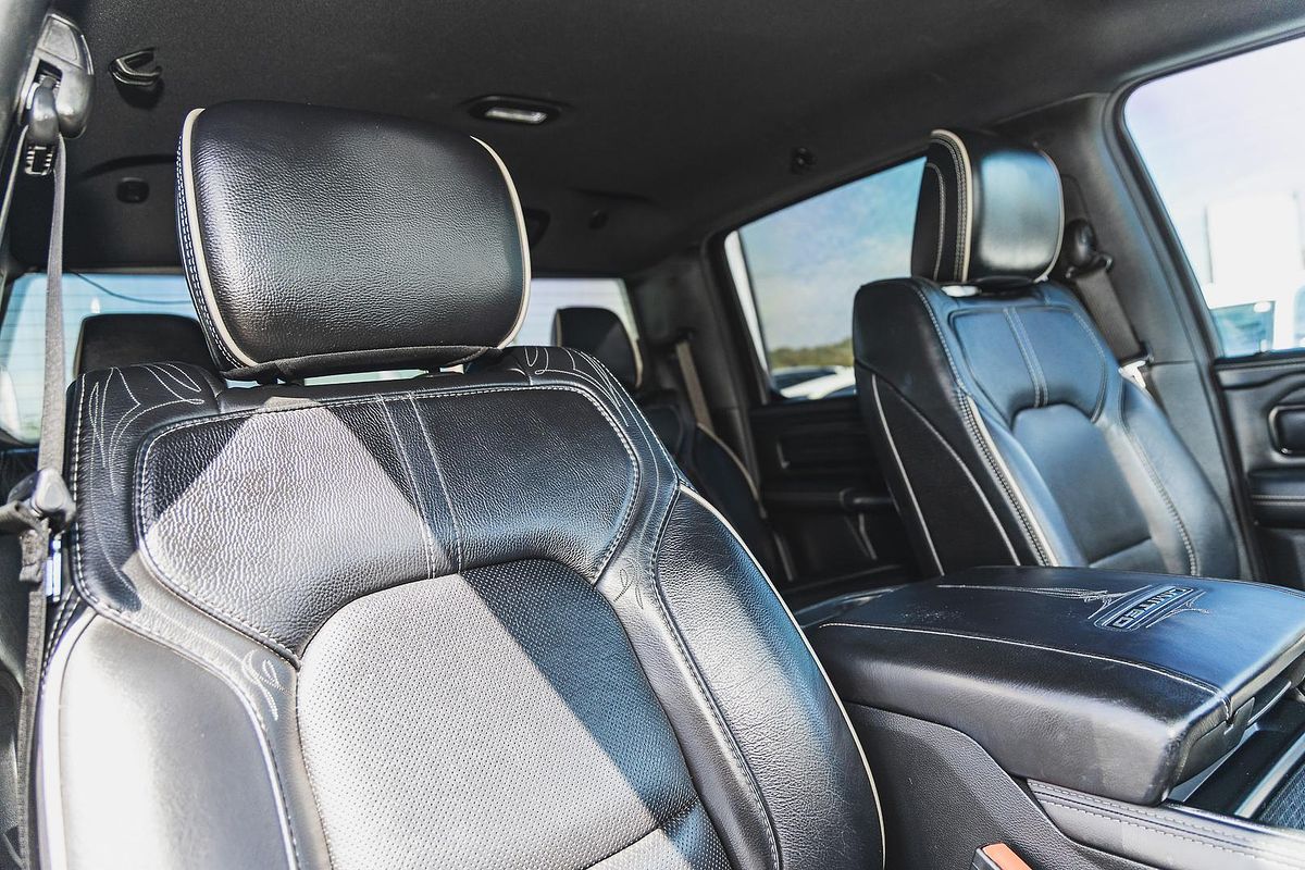 2021 RAM 1500 Limited DT 4X4 SWB