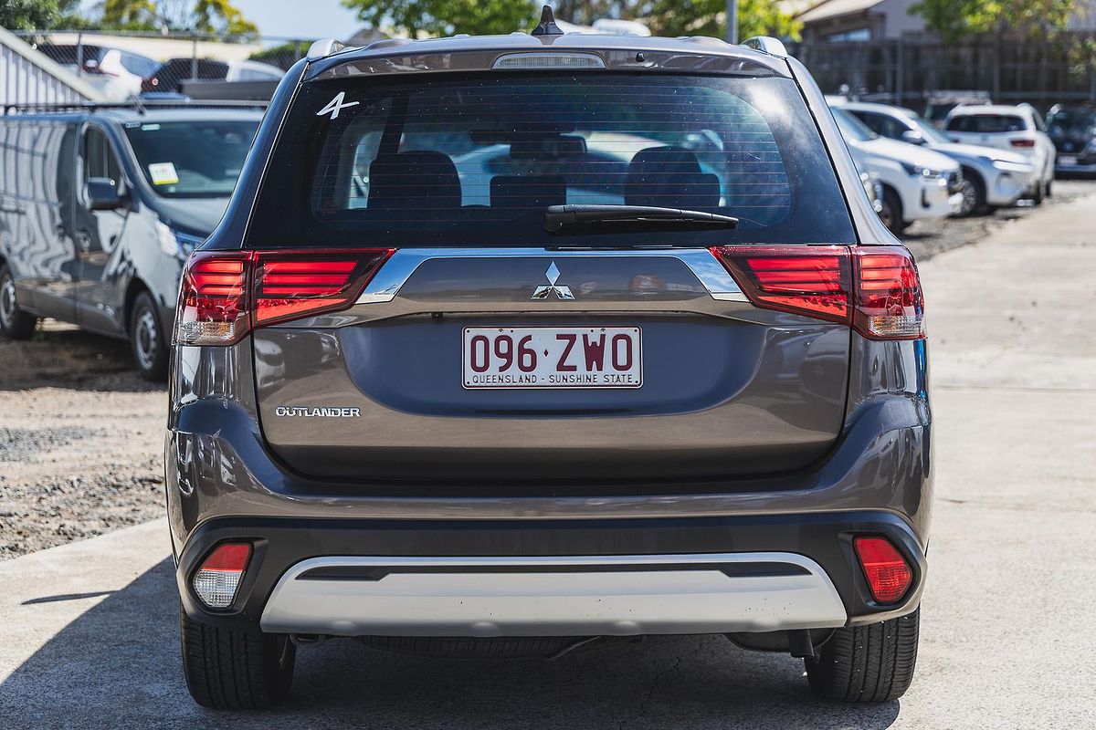 2020 Mitsubishi Outlander ES ZL